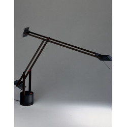 Настольный светильник Artemide Tizio_A005015
